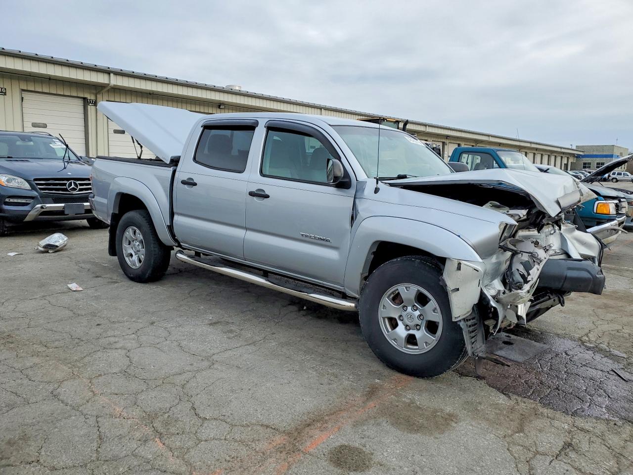 2013 TOYOTA TACOMA V6 photo 7