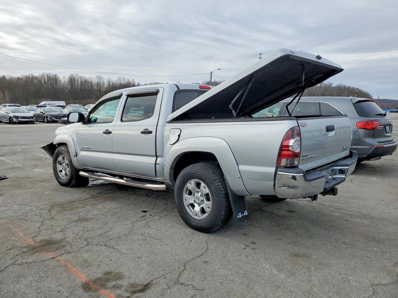 2013 TOYOTA TACOMA V6 photo 3