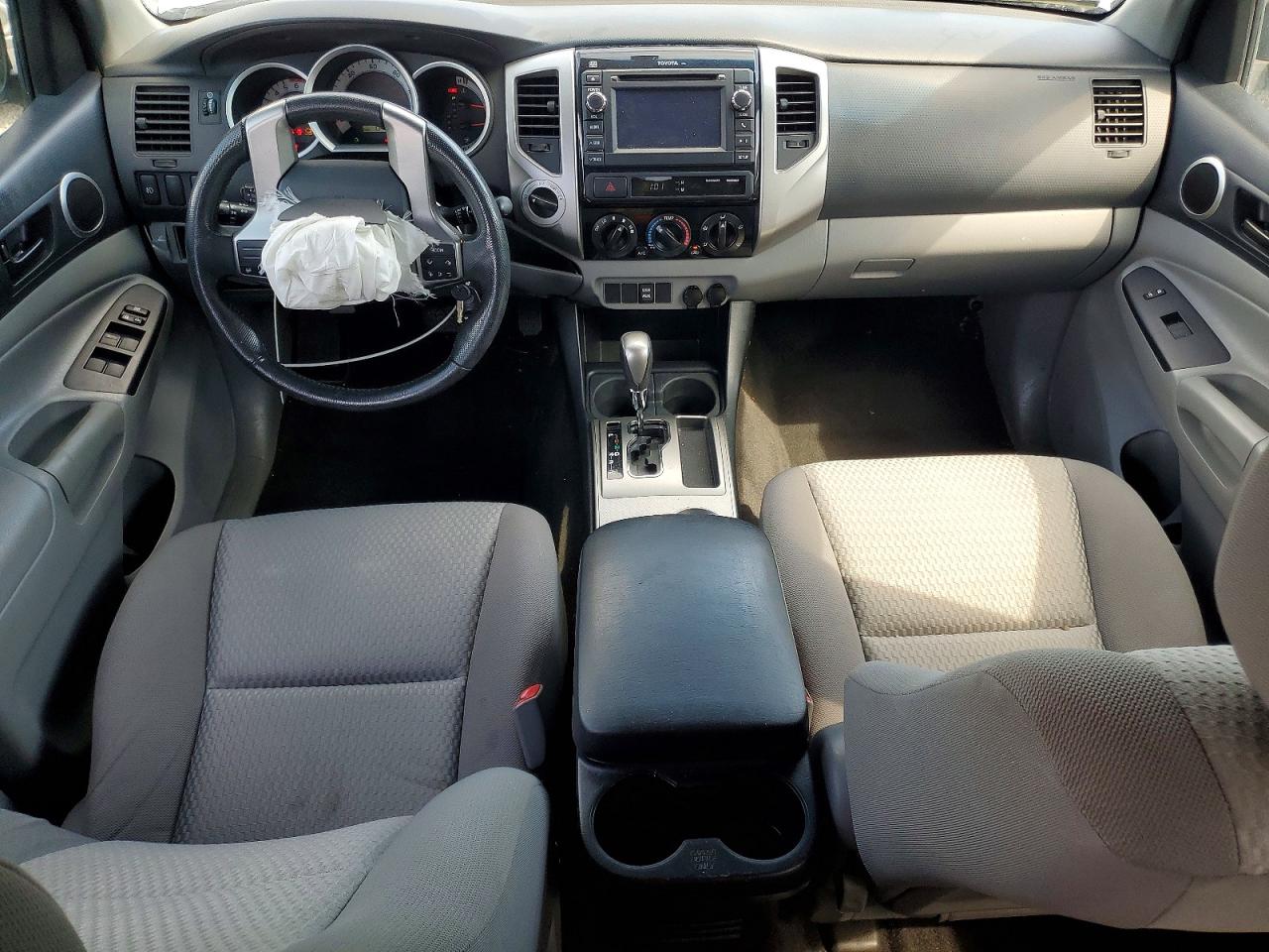 2013 TOYOTA TACOMA V6 photo 15