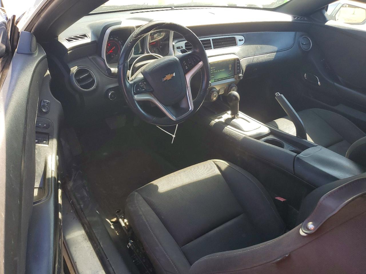 2015 CHEVROLET CAMARO LT photo 8