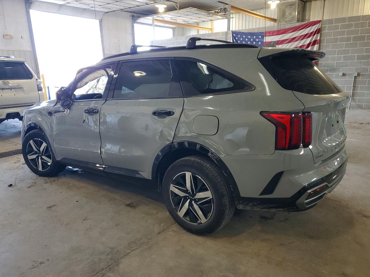 2022 KIA SORENTO EX photo 4