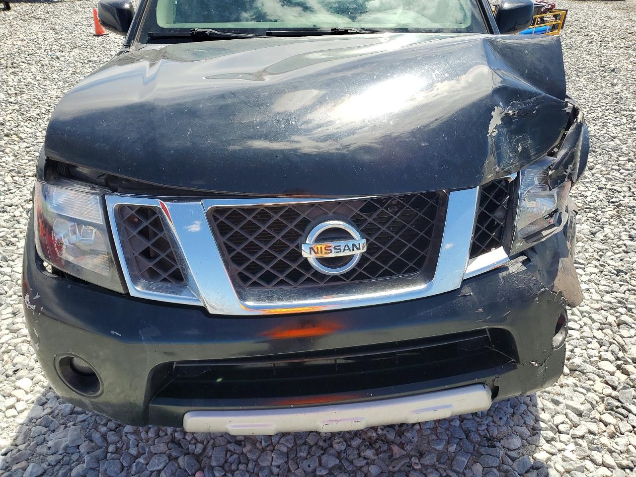 2010 NISSAN PATHFINDER S photo 21
