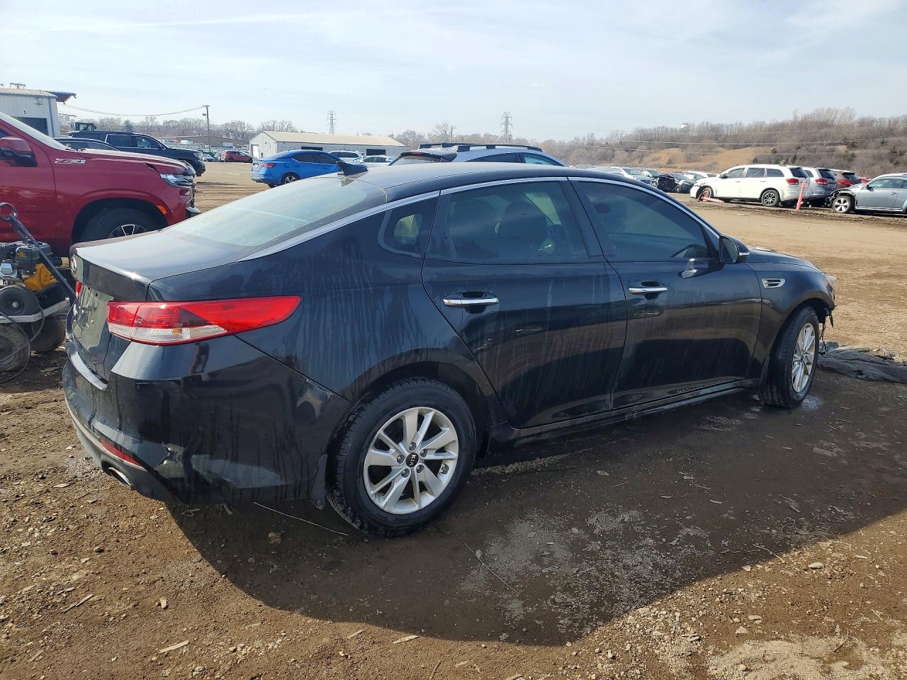2018 KIA OPTIMA LX photo 3