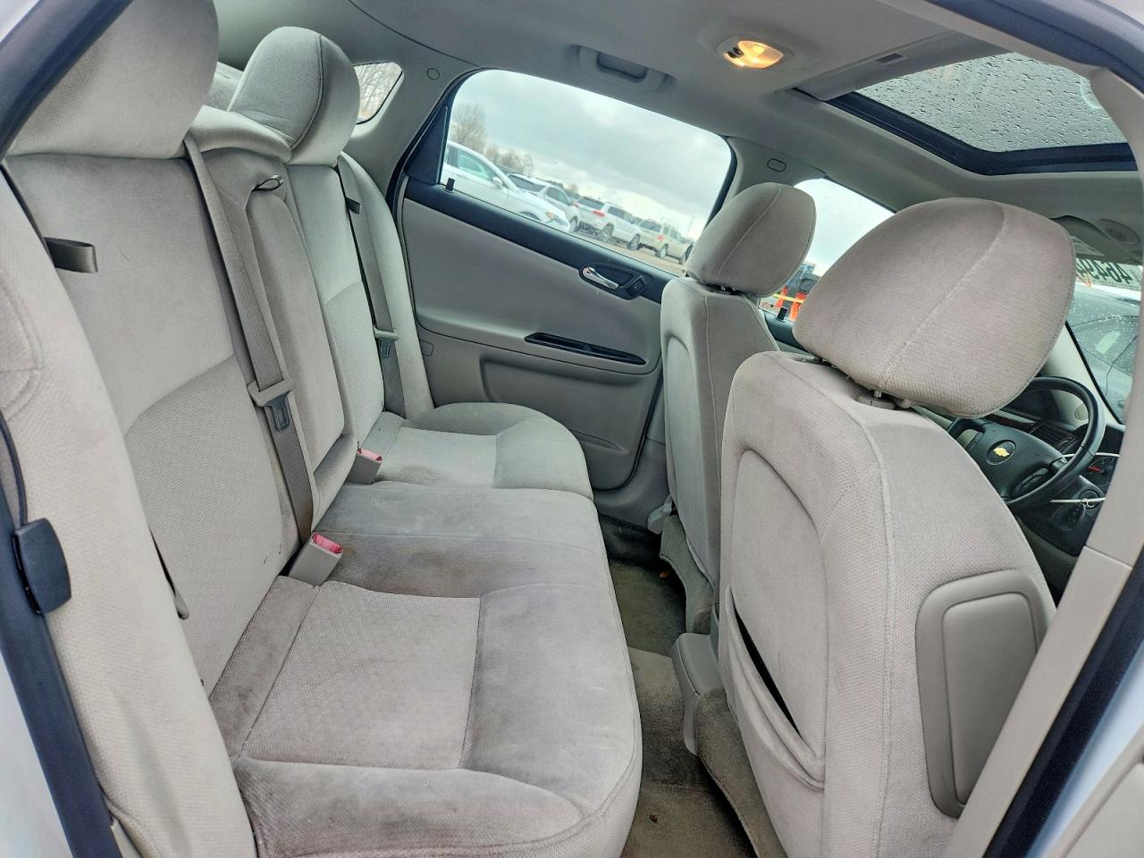 2012 CHEVROLET IMPALA LT photo 28