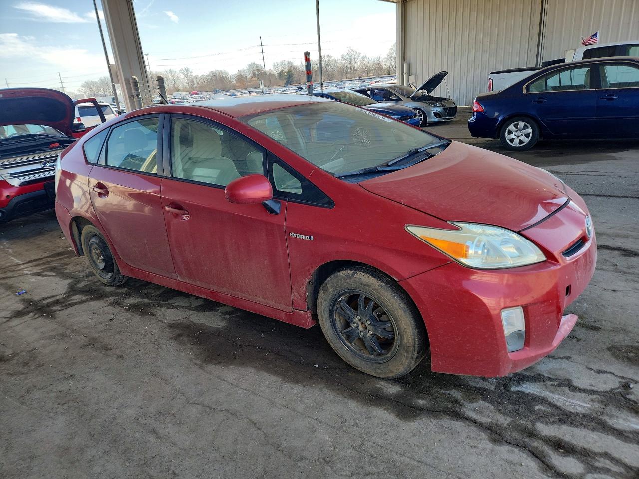 2013 TOYOTA PRIUS TWO photo 7