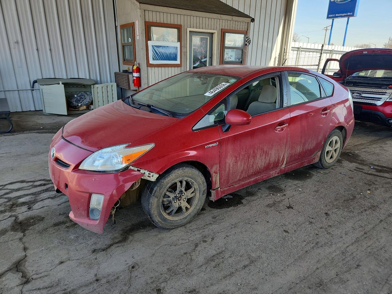 2013 TOYOTA PRIUS TWO photo 2