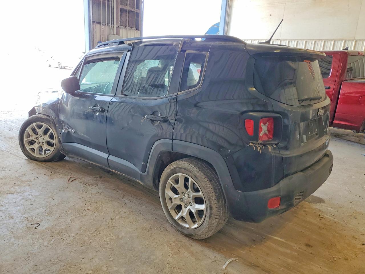 2017 JEEP RENEGADE LATITUDE photo 3