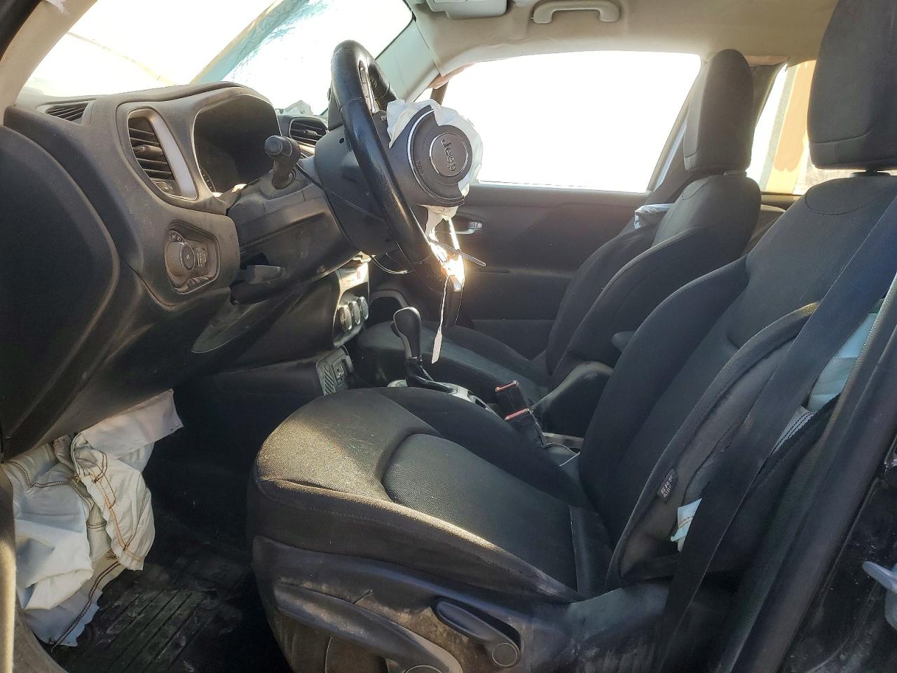 2017 JEEP RENEGADE LATITUDE photo 13