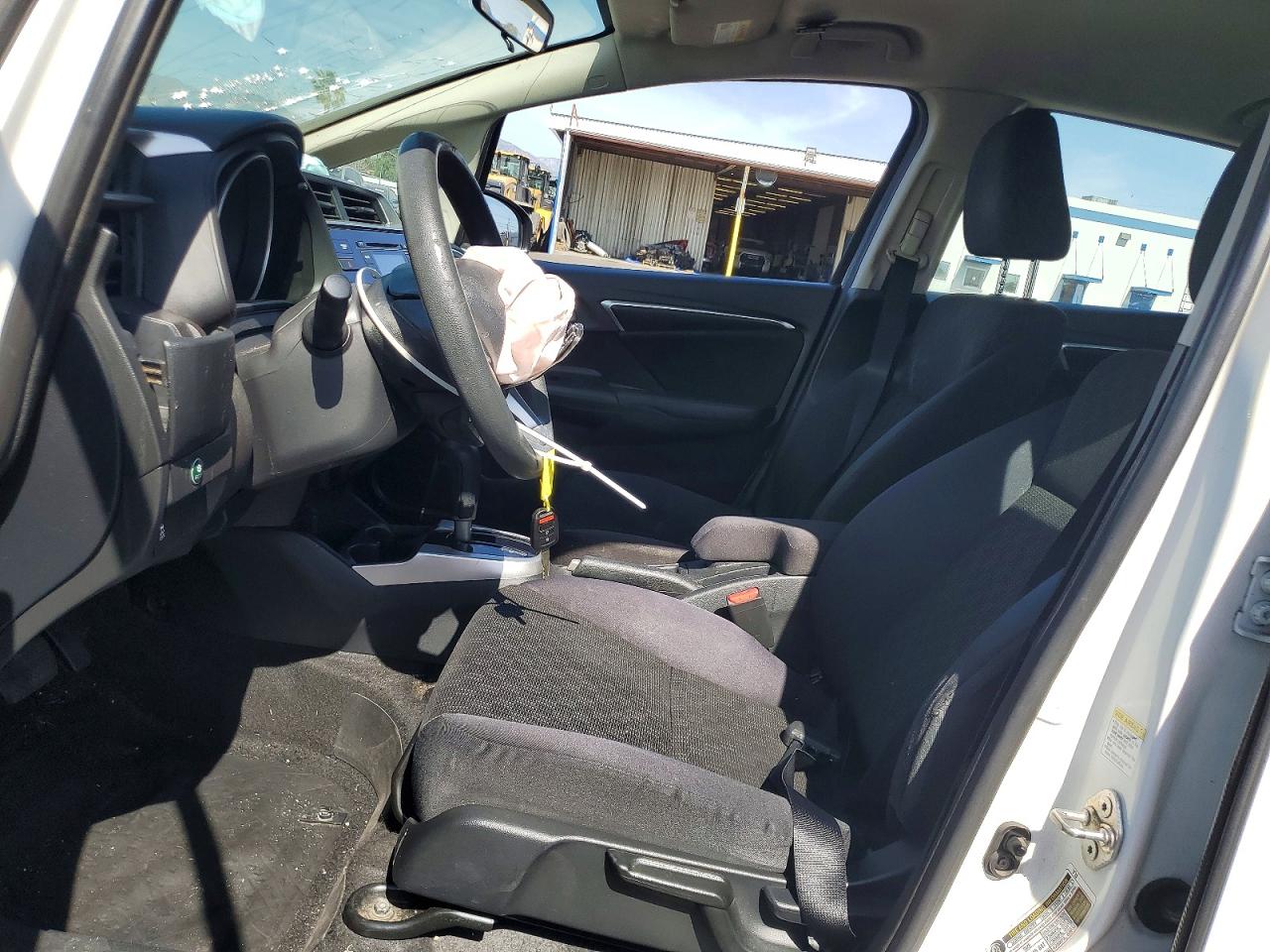 2015 HONDA FIT LX photo 19
