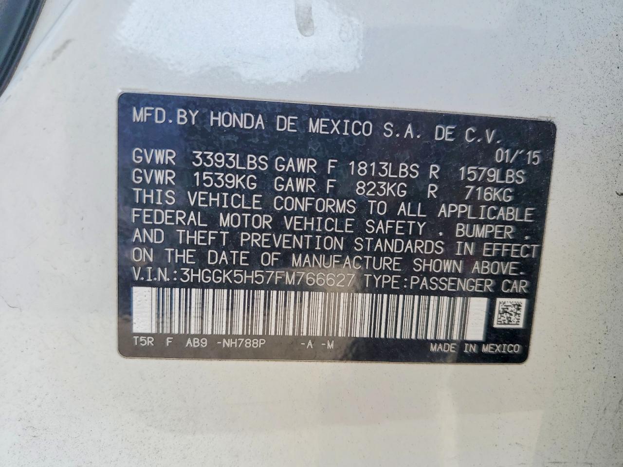 2015 HONDA FIT LX photo 34