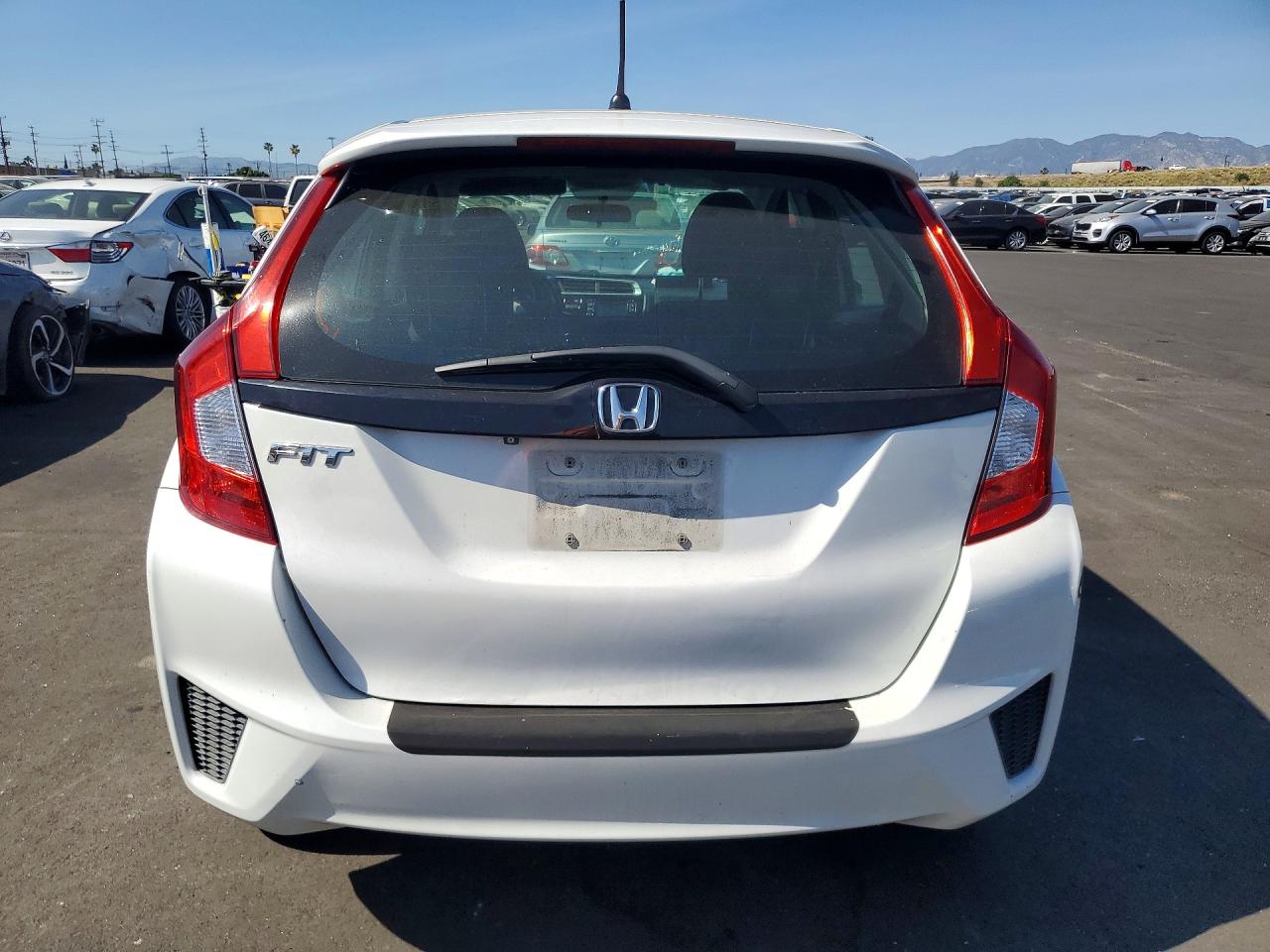 2015 HONDA FIT LX photo 16
