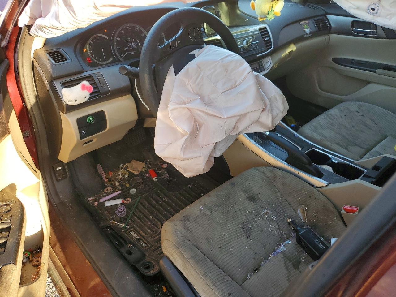 2015 HONDA ACCORD LX photo 15