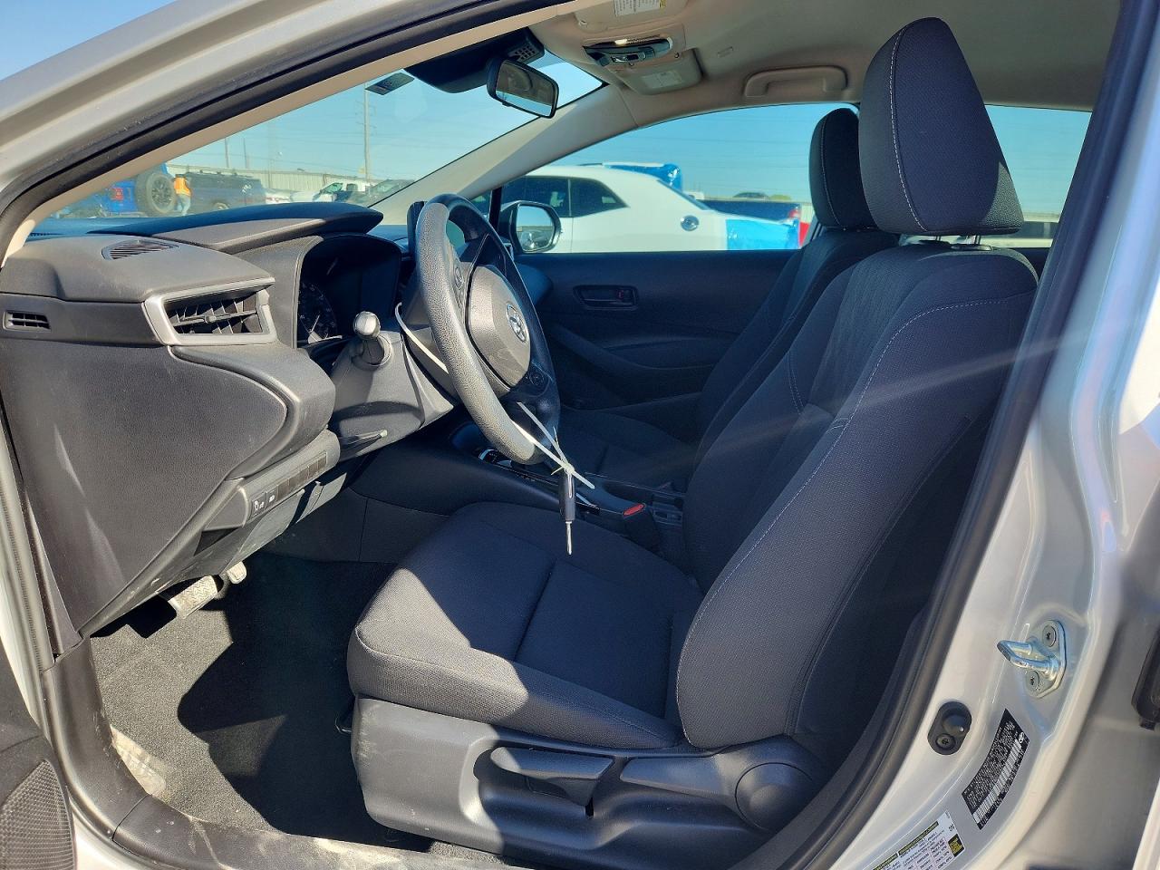 2023 TOYOTA COROLLA LE photo 7