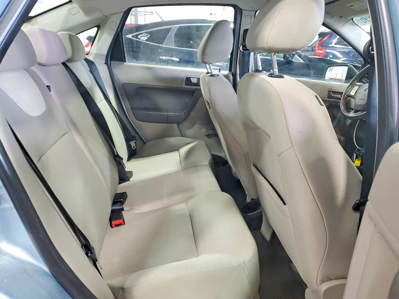 2009 FORD FOCUS S photo 10