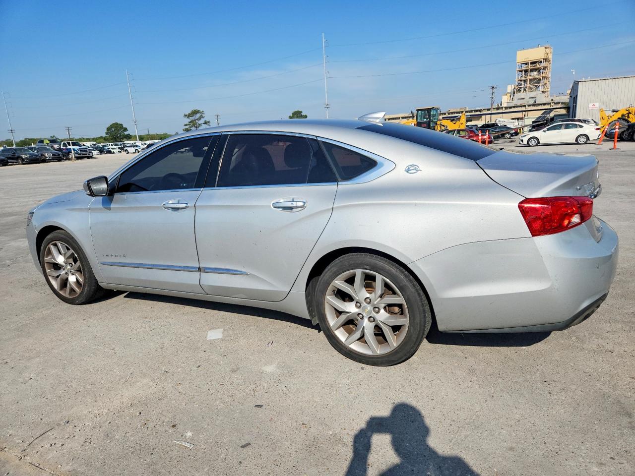 2018 CHEVROLET IMPALA PREMIER photo 3