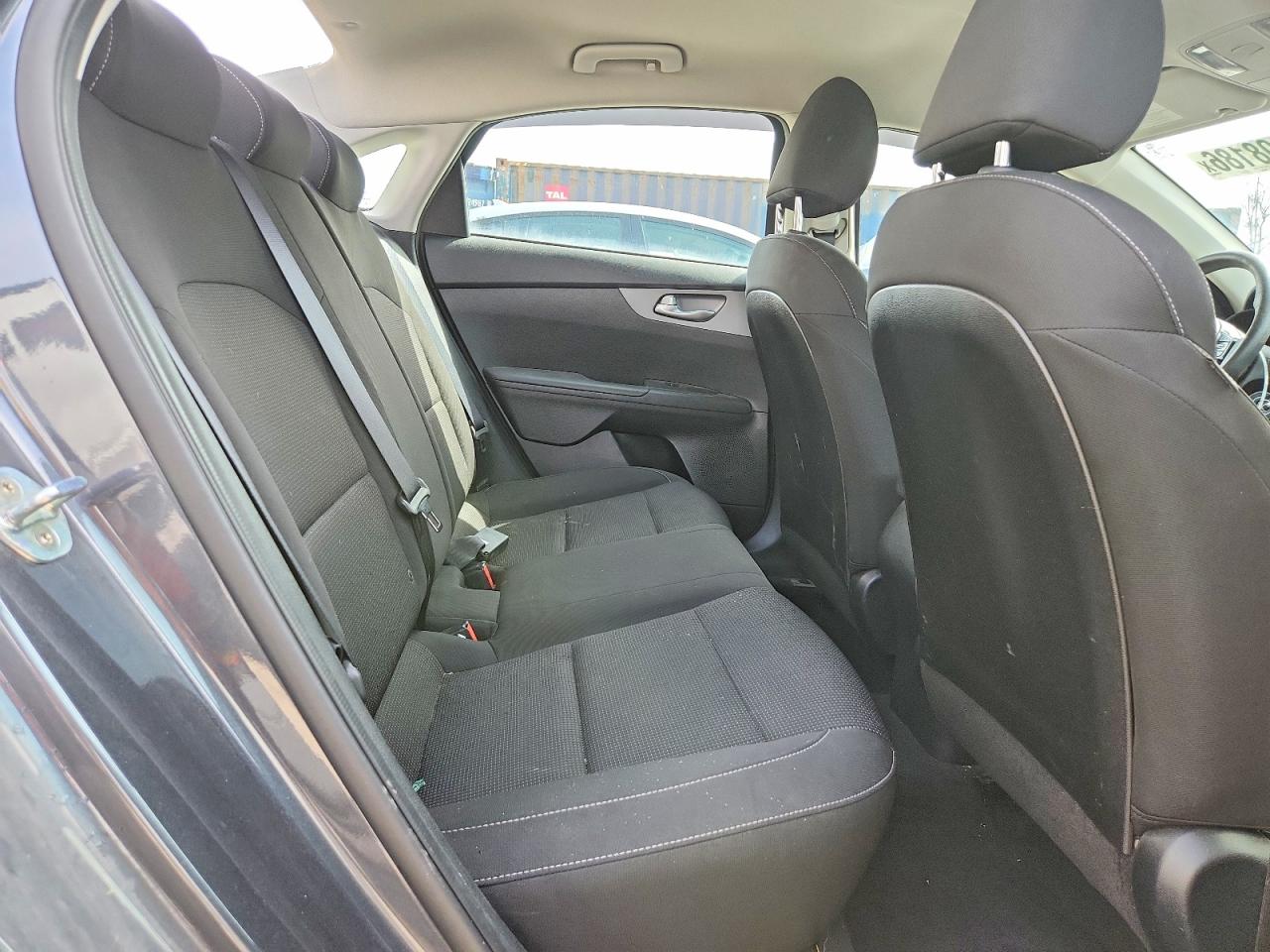 2020 KIA FORTE LXS photo 28