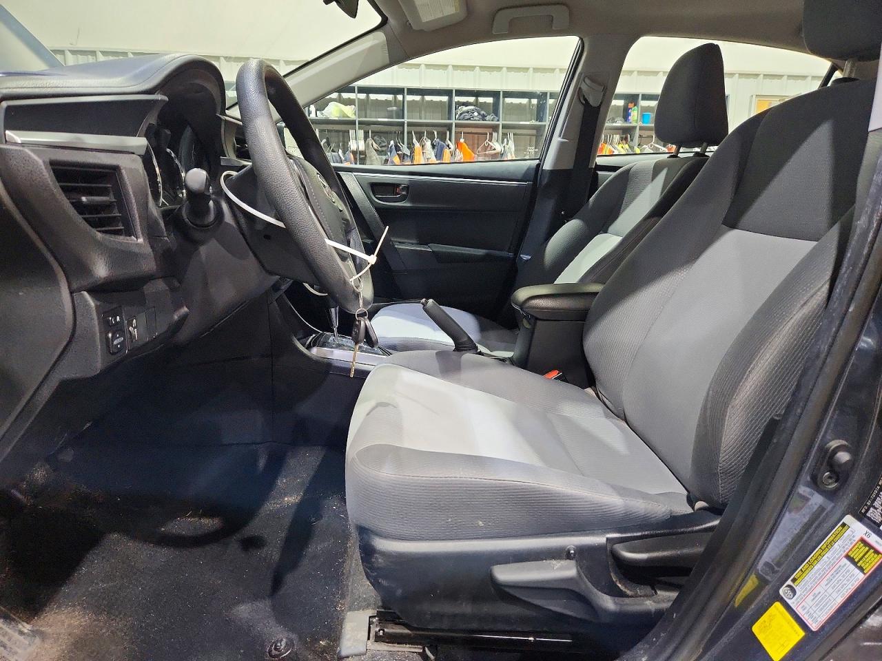 2016 TOYOTA COROLLA L photo 19