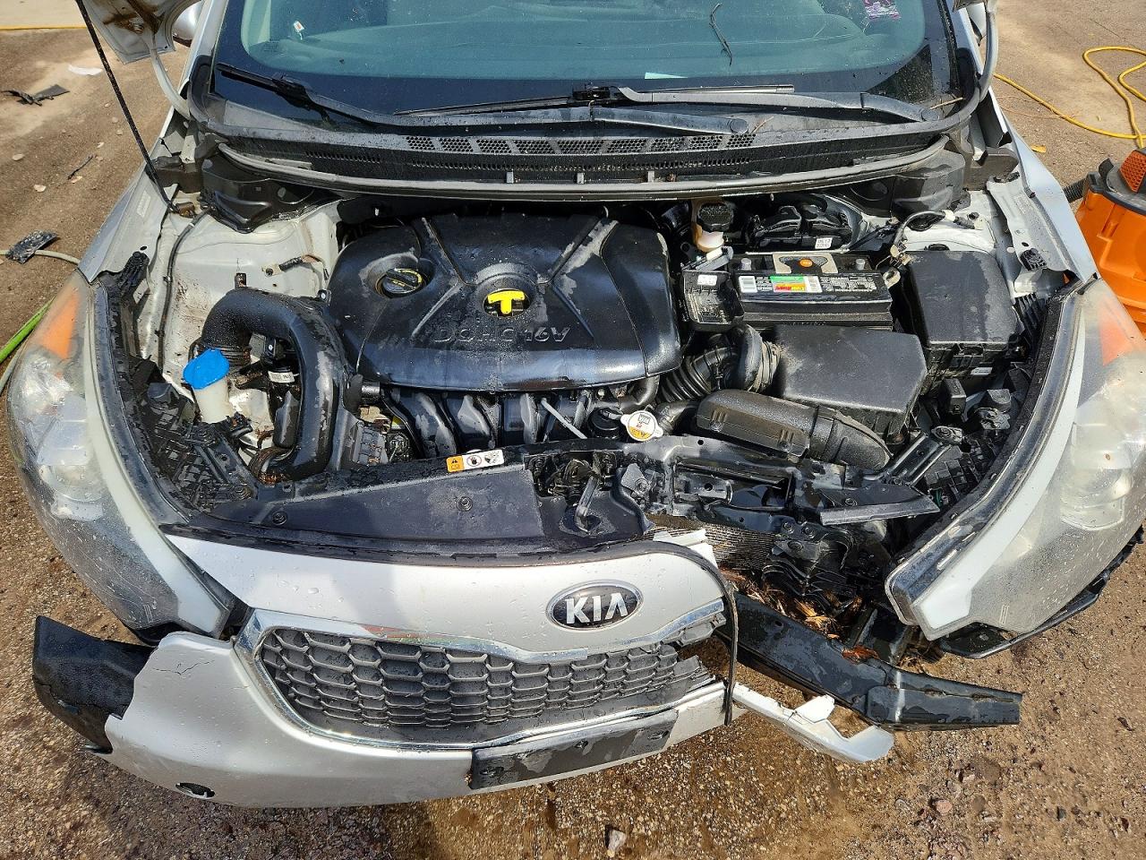 2015 KIA FORTE LX photo 31