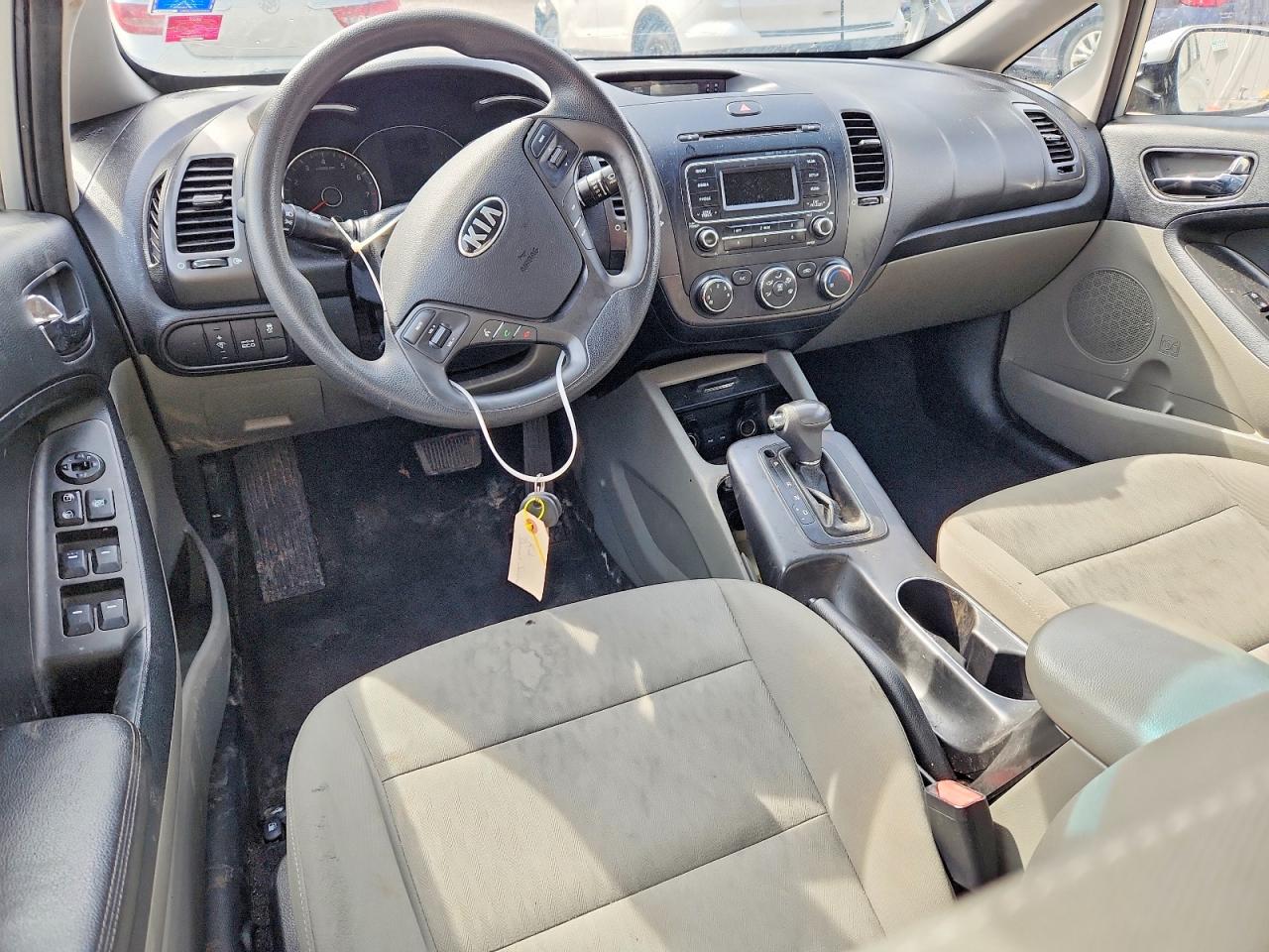 2015 KIA FORTE LX photo 22