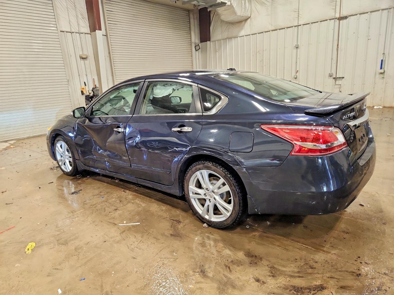 2013 NISSAN ALTIMA 3.5 S photo 2