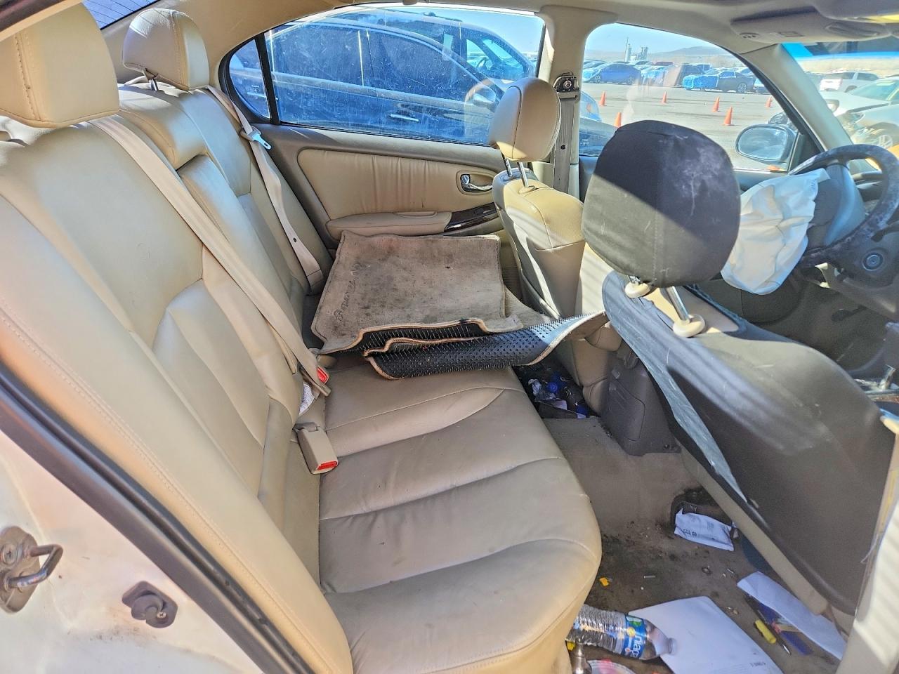 2000 INFINITI I30 BASE photo 19
