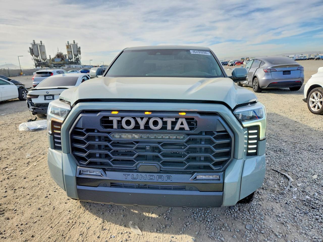 2024 TOYOTA TUNDRA PLATINUM photo 5