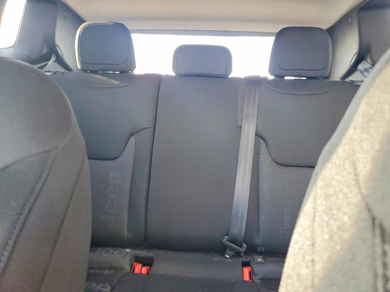 2017 JEEP RENEGADE LATITUDE photo 10