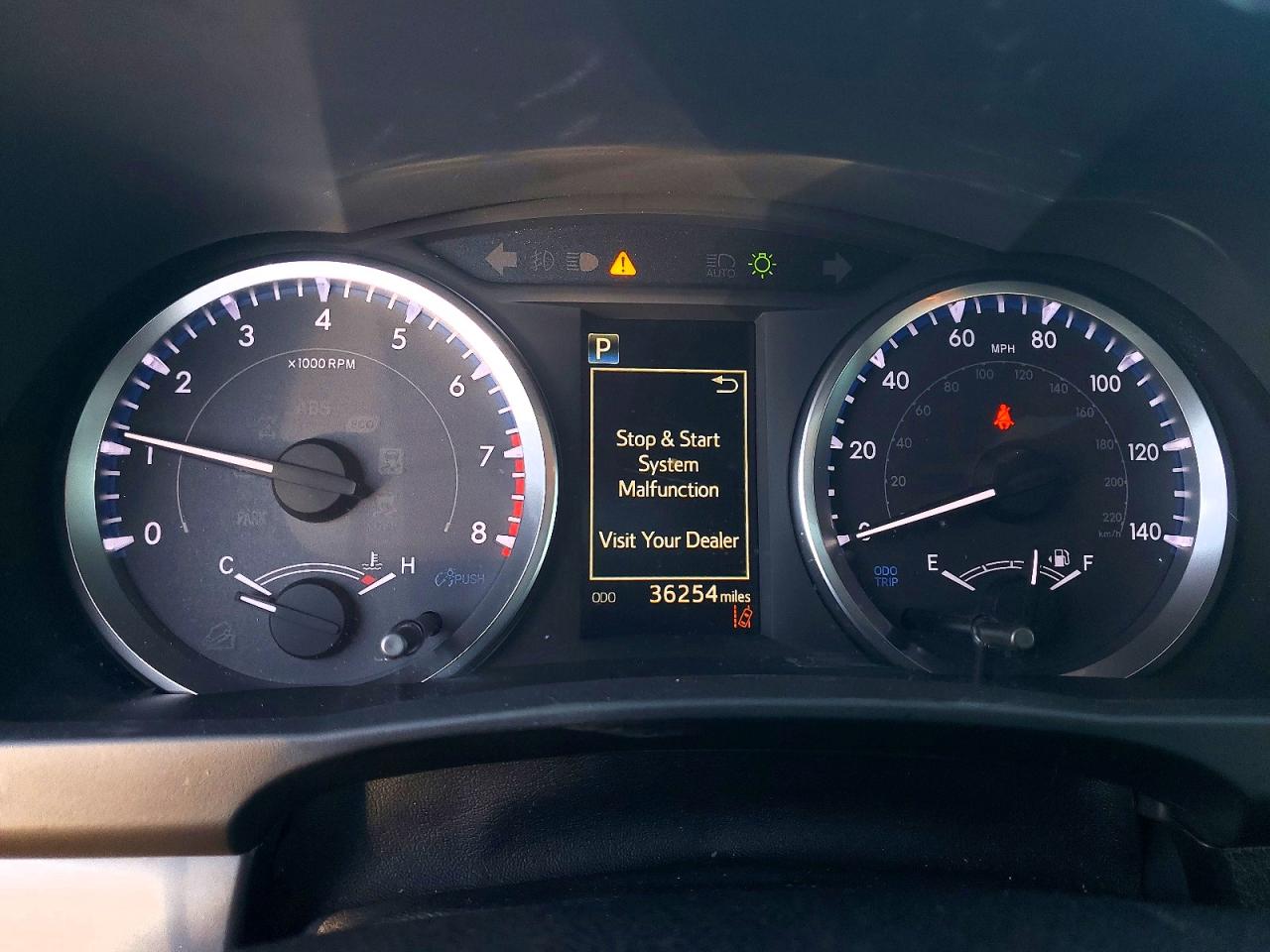 2019 TOYOTA HIGHLANDER LE PLUS photo 9