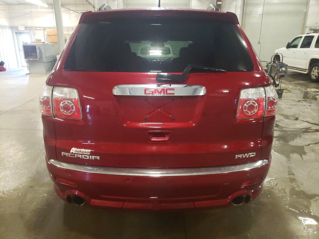 2011 GMC ACADIA DENALI photo 11
