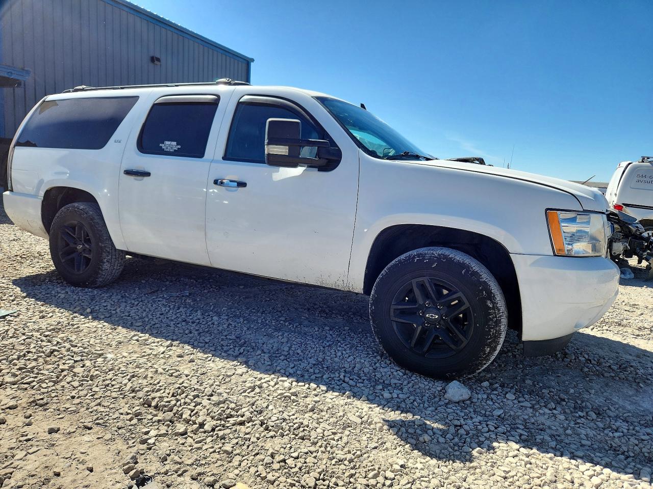 2013 CHEVROLET SUBURBAN K1500 LTZ photo 7