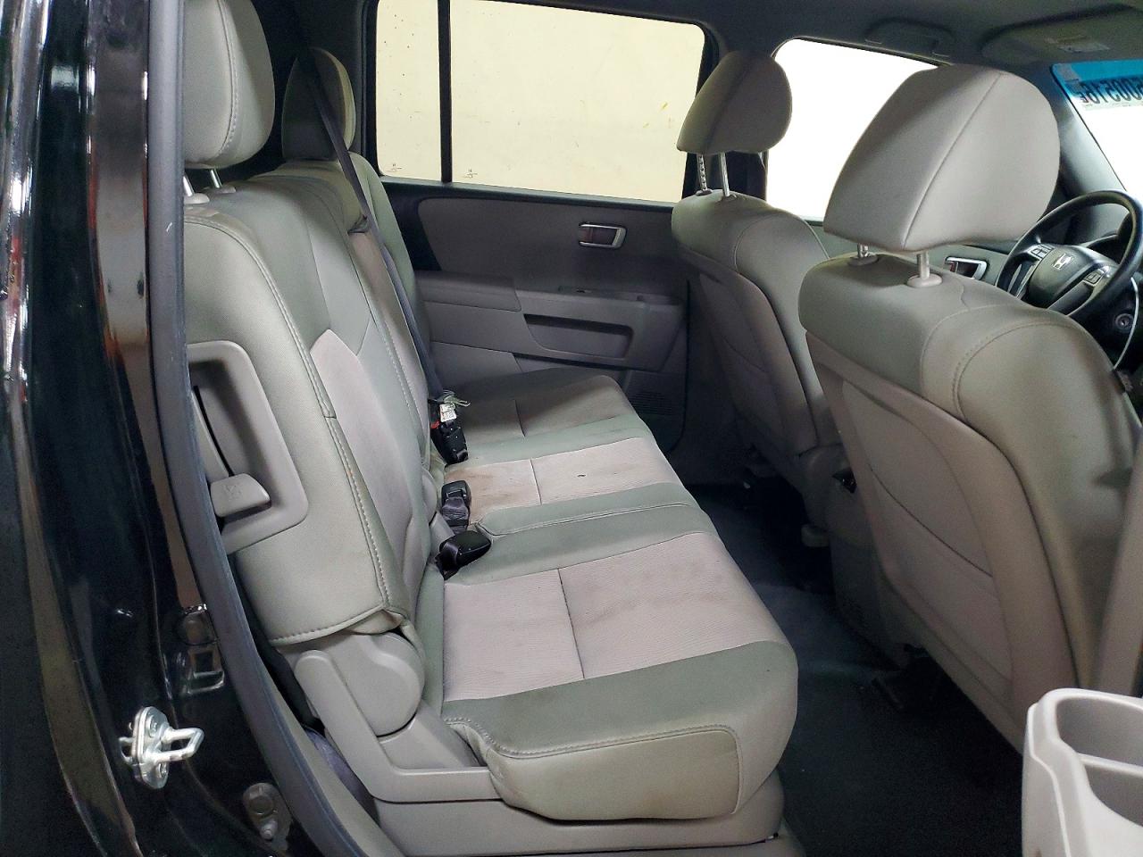 2012 HONDA PILOT EX photo 21