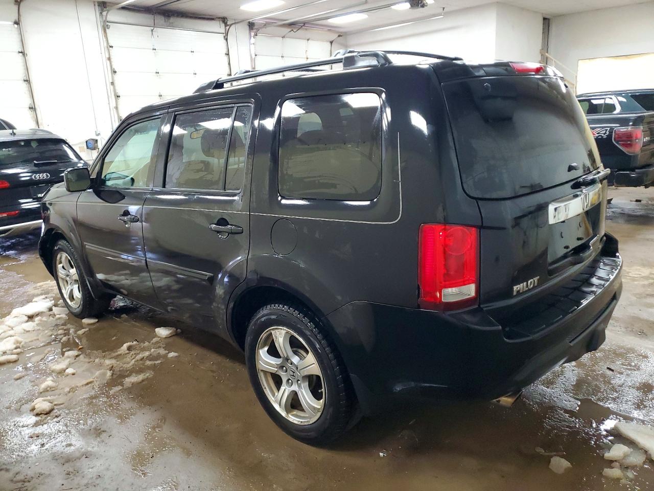 2012 HONDA PILOT EX photo 3