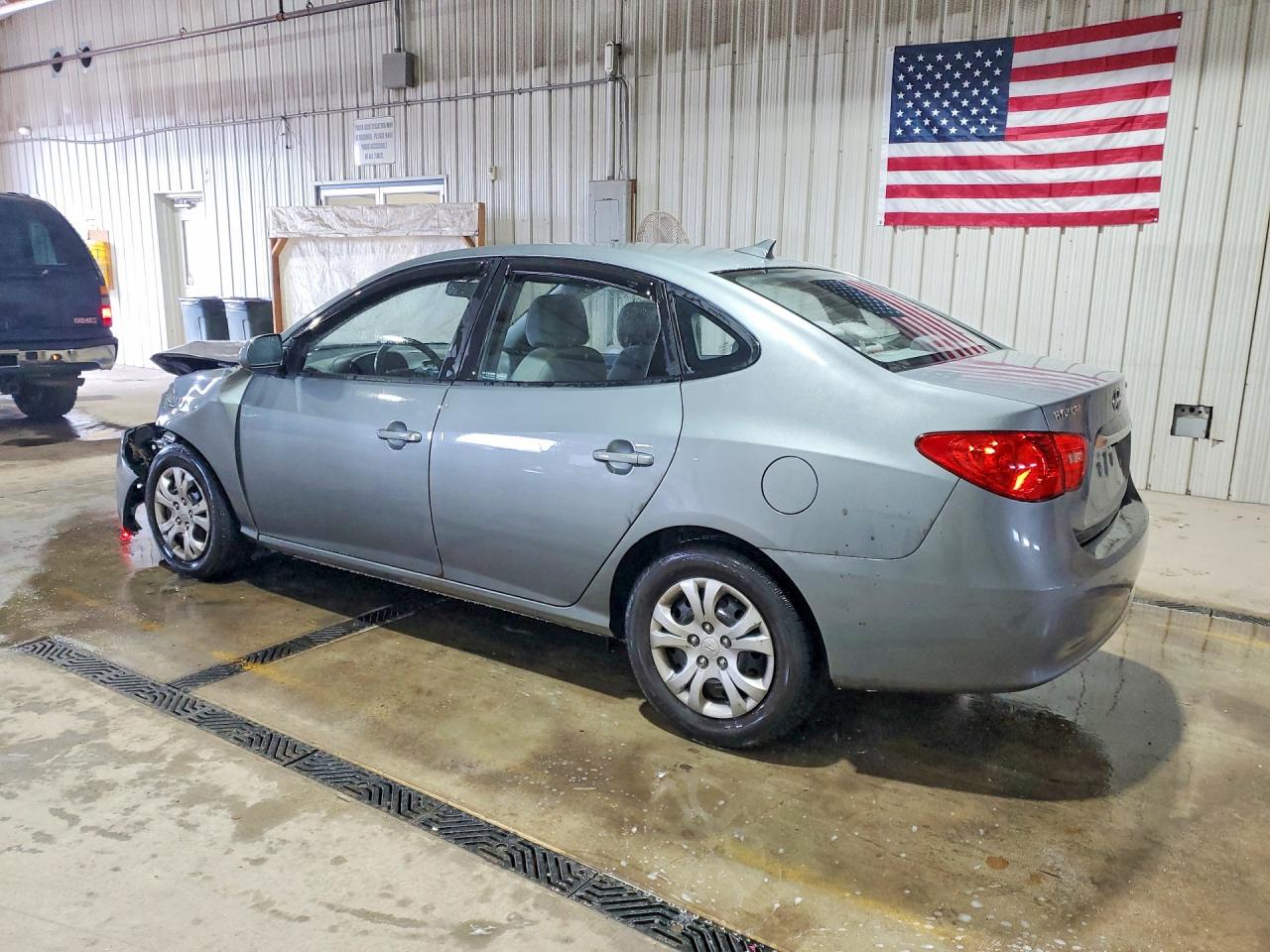 2010 HYUNDAI ELANTRA GLS photo 2