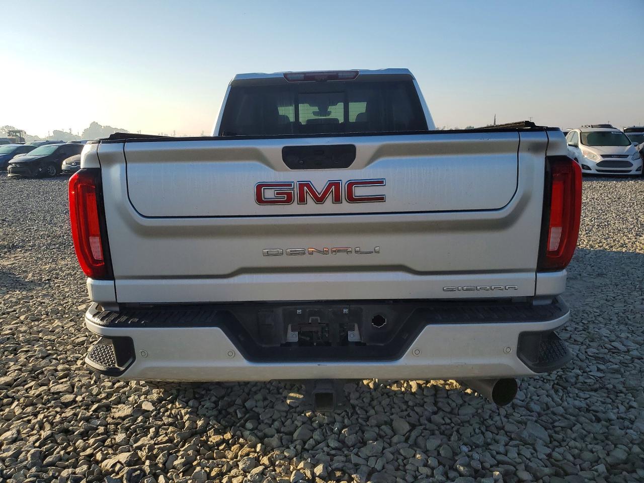2021 GMC SIERRA K2500 DENALI photo 6