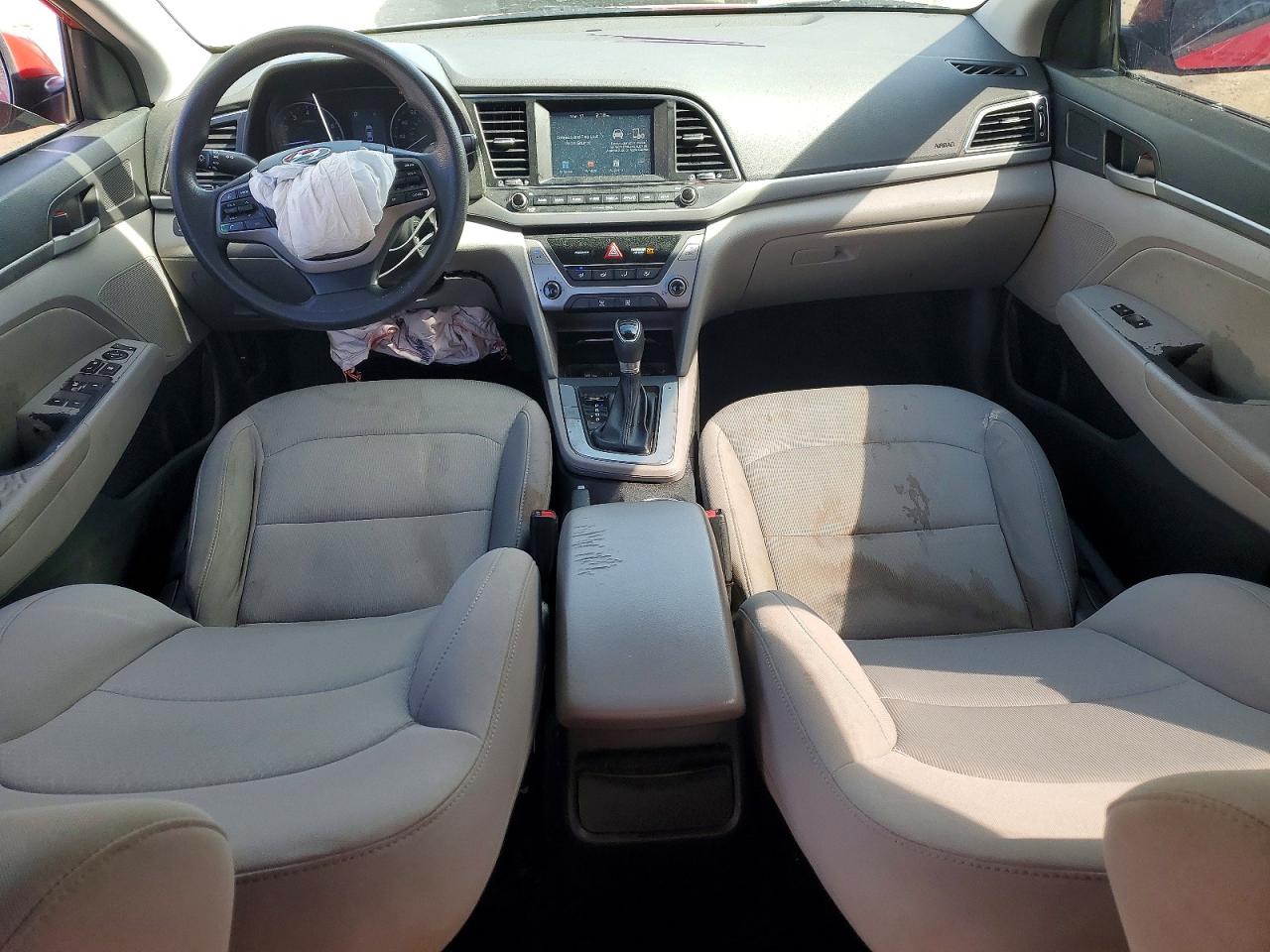 2018 HYUNDAI ELANTRA SEL photo 15