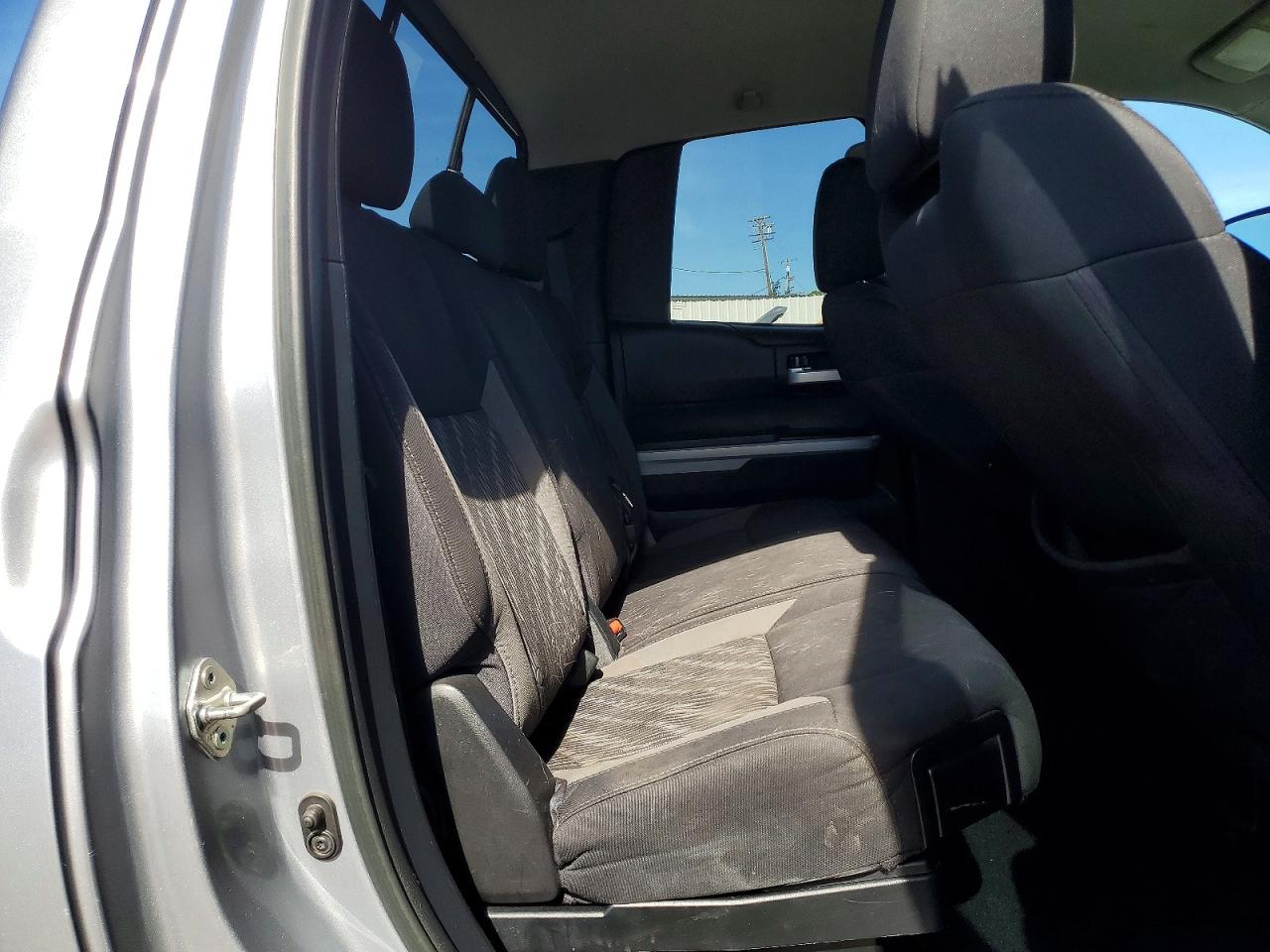2018 TOYOTA TUNDRA SR5 photo 10