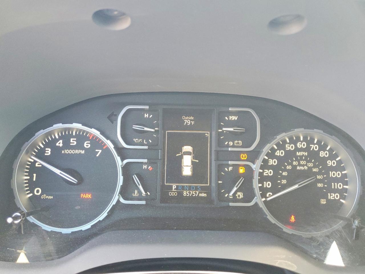 2018 TOYOTA TUNDRA SR5 photo 9