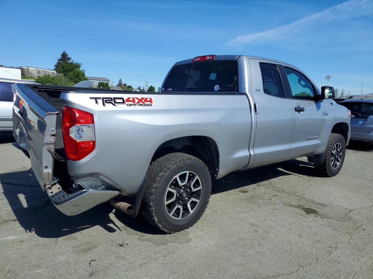 2018 TOYOTA TUNDRA SR5 photo 3
