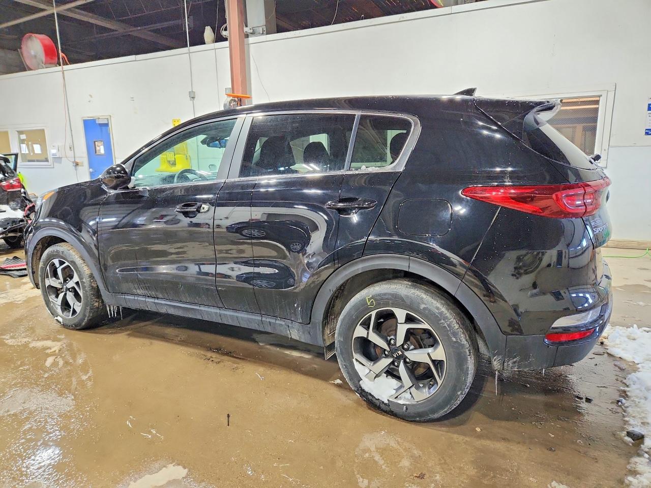 2020 KIA SPORTAGE LX photo 2