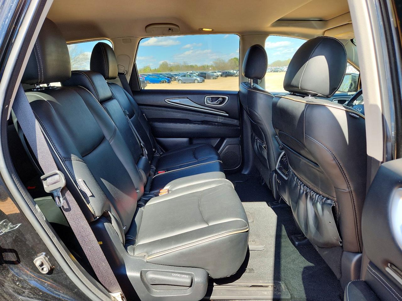 2020 INFINITI QX60 PURE photo 21