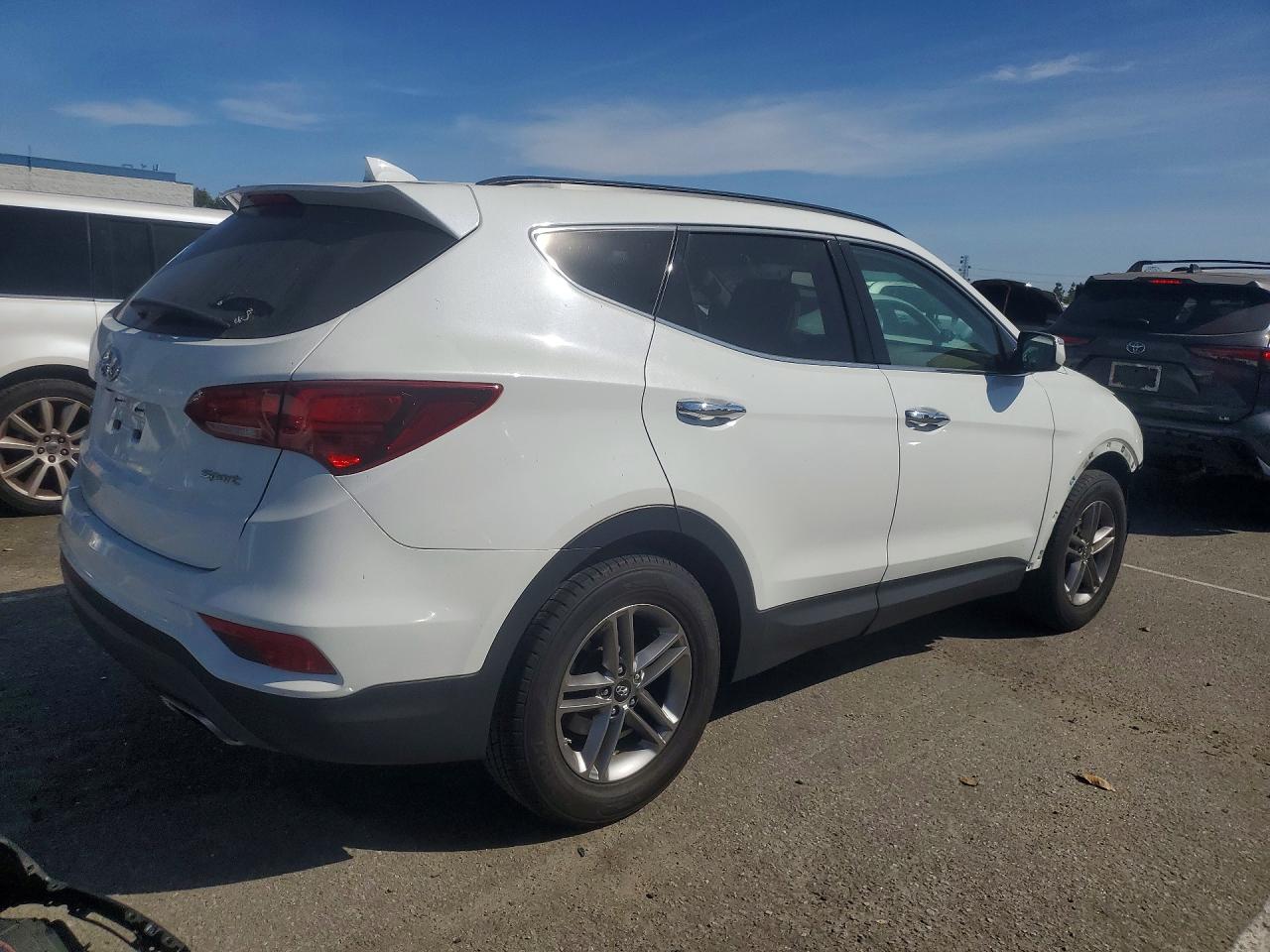 2018 HYUNDAI SANTA FE SPORT 2.4L photo 5