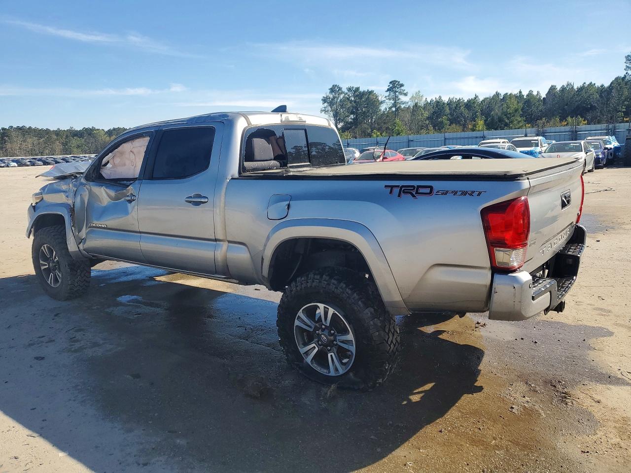 2017 TOYOTA TACOMA TRD SPORT photo 2