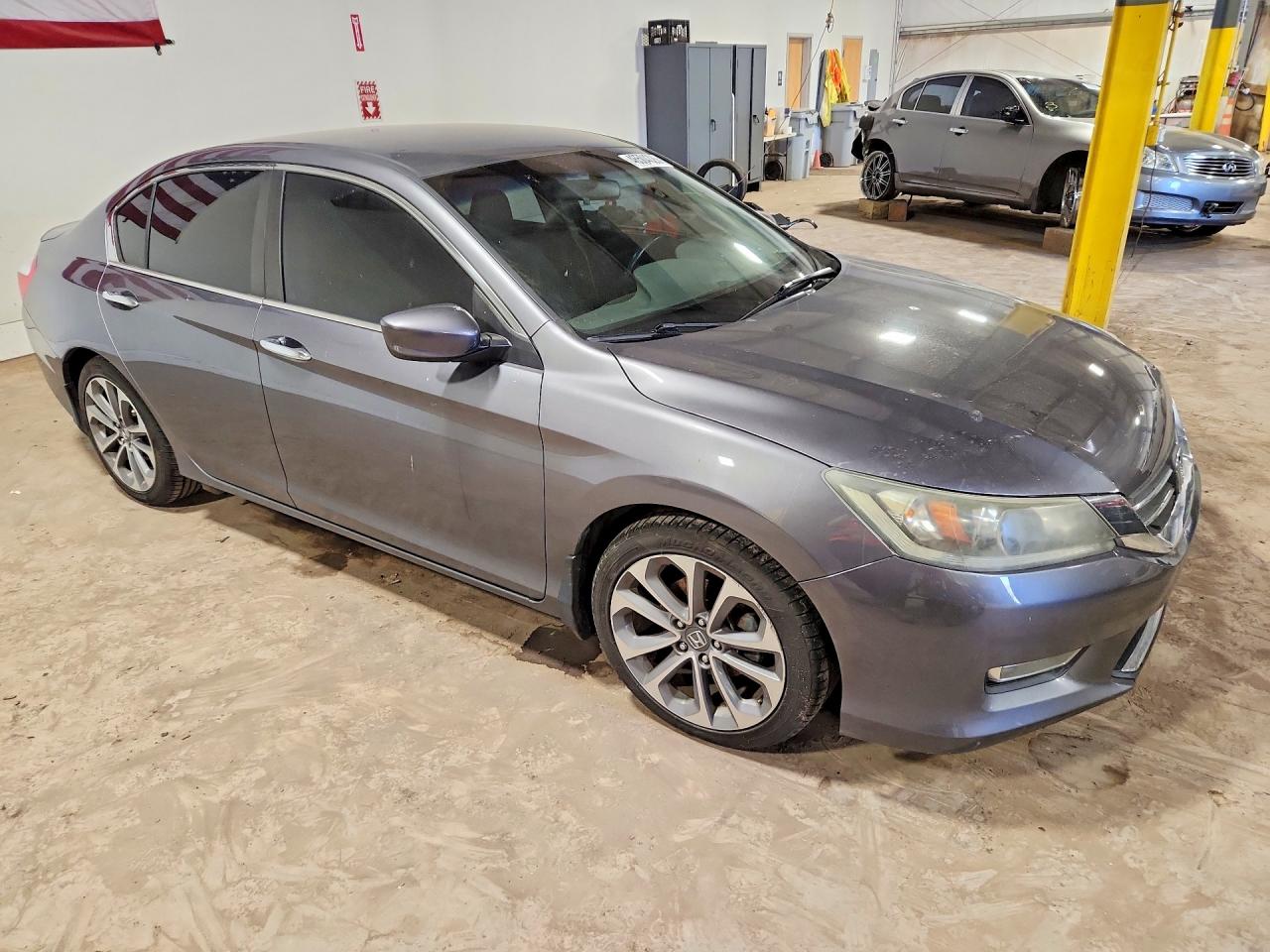 2013 HONDA ACCORD SPORT photo 10