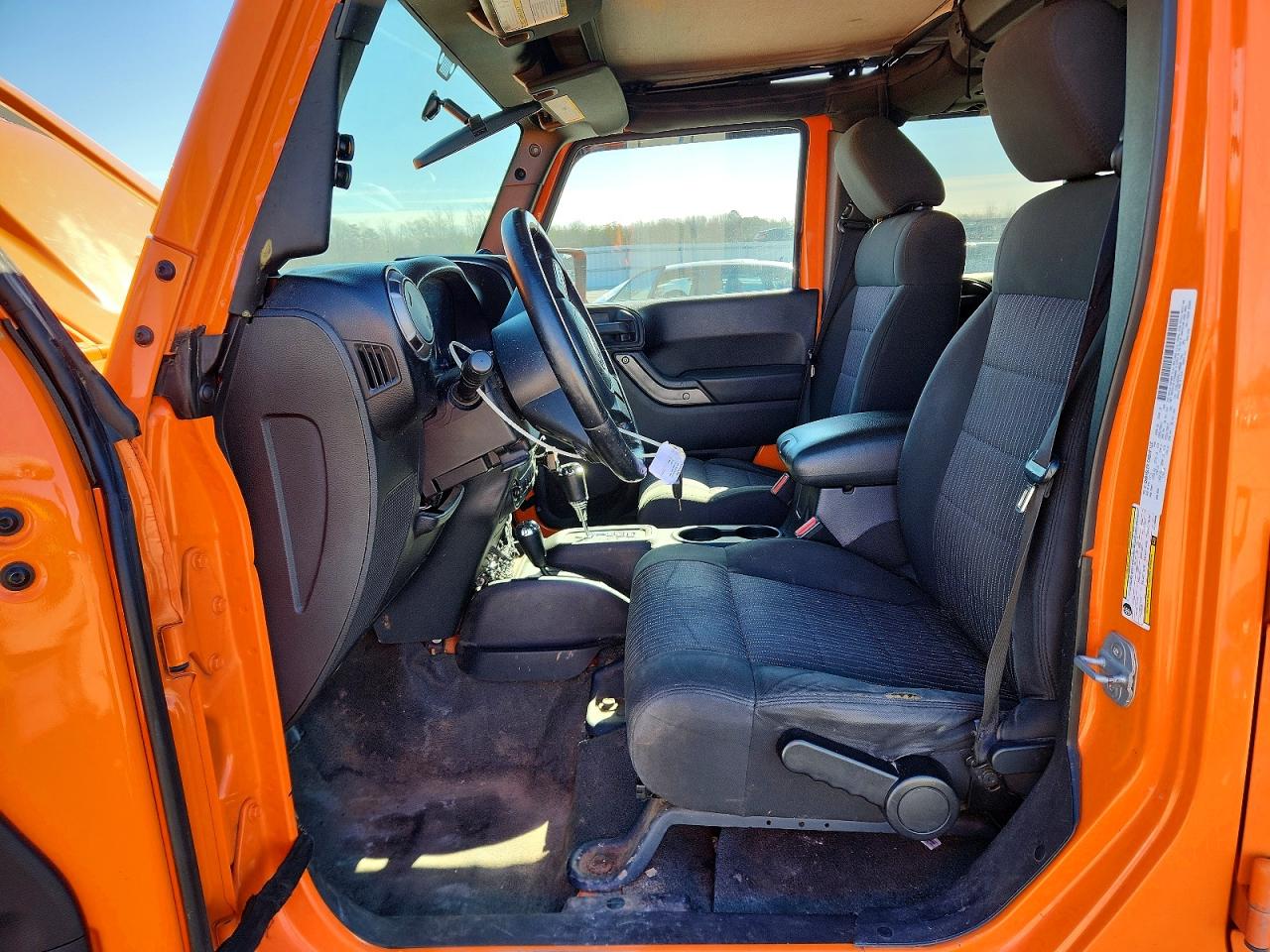 2012 JEEP WRANGLER UNLIMITED SPORT photo 19