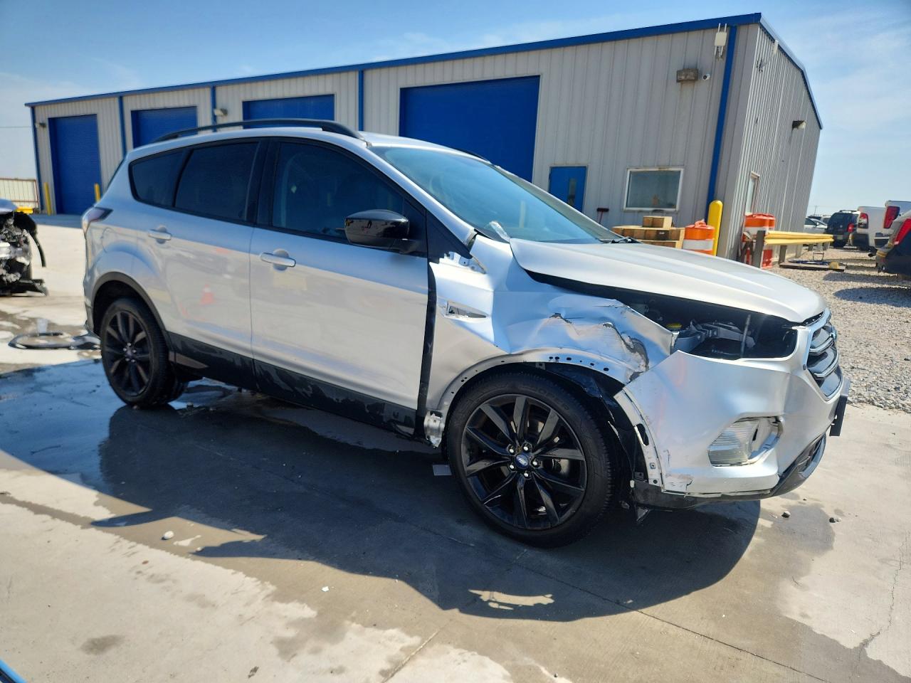 2017 FORD ESCAPE SE photo 7