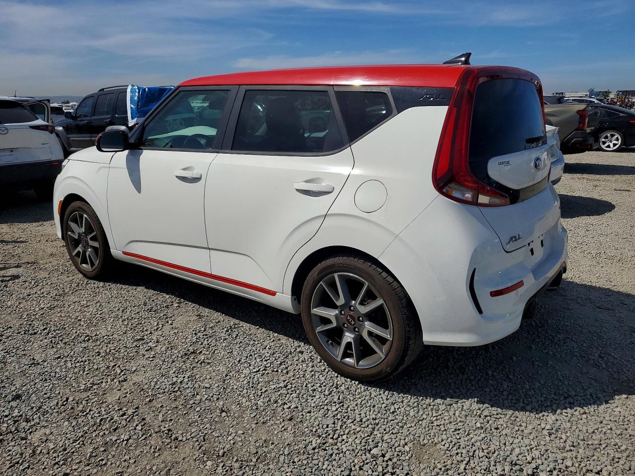2020 KIA SOUL GT-LINE photo 2