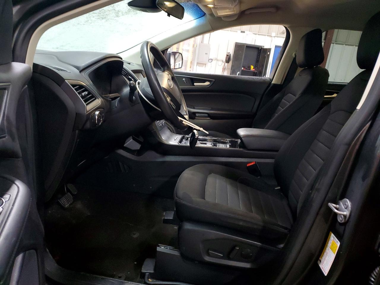 2020 FORD EDGE SE photo 13