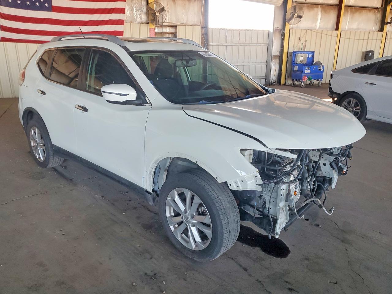 2016 NISSAN ROGUE SV photo 4