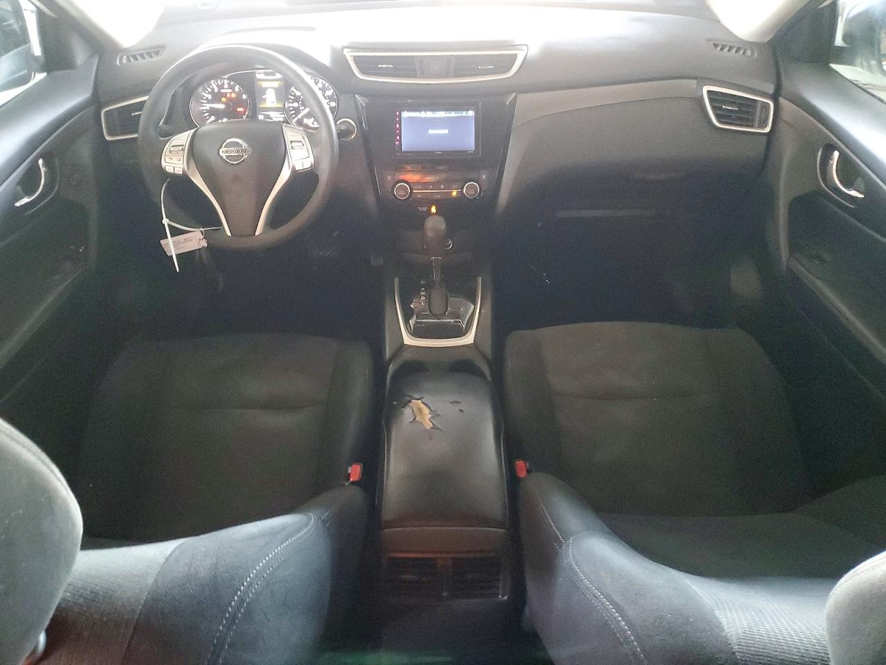 2016 NISSAN ROGUE SV photo 8