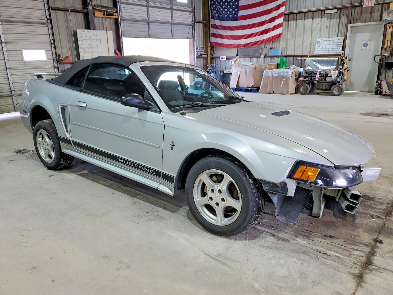 2002 FORD MUSTANG photo 4